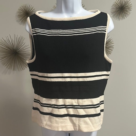 St John Black and Cream Striped Cardigan Set - Picture 3 of 4